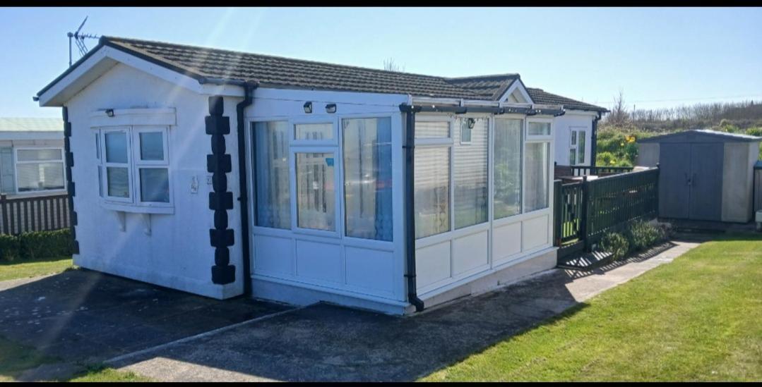 Ocean View 95 Hotel Trimingham Exterior foto